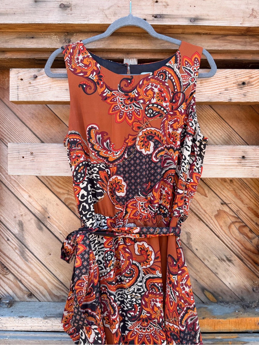 dressbarn Rust Paisley Sleeveless Midi Dress with Self Tie - Picture 3 of 6